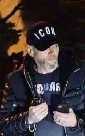 Rutkowski przerzuca wszystkie siły by dopaść Artura Guhl. To on przetrzymuje bezprawnie od 4 miesięcy 4 letniego Adriana i chowa się w różnych miejscach w Europie. Początek akcji z Policją Niemiecką!