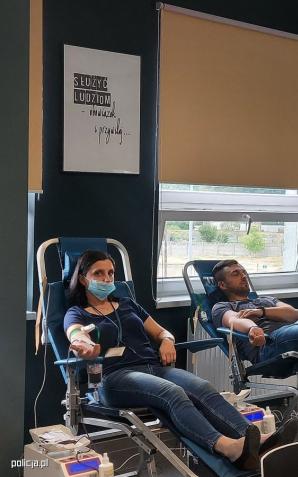 Rekordowa zbiórka krwi w opoczyńskiej komendzie - wspólnie walczymy o życie naszego kolegi policjanta